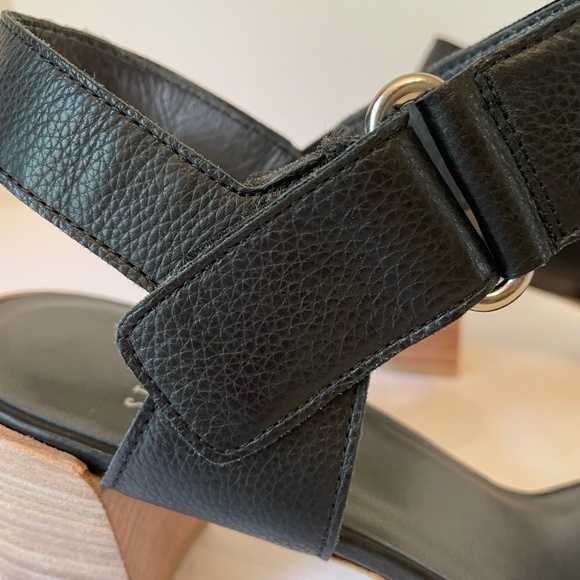 Stuart Weitzman Broadband Nero Sport Calf sandal Leather 9.5M - Picture 9 of 15